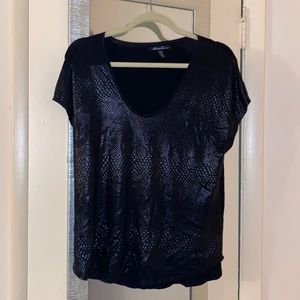 Women’s Medium kenneth cole shirt